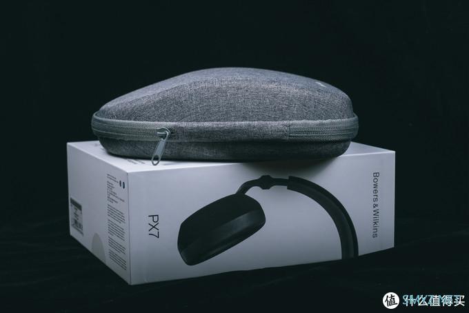 【渗透OSMOS】 篇七：音质出众的宝华韦健 Bowers & Wilkins PX7碳黑限定版无线降噪耳机开箱体验