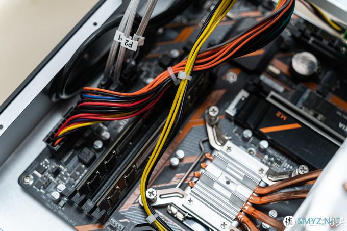 NAS备忘录 篇十五：这可能是比较完美的支持 MATX 的 6 盘位 DIY NAS（UNRAID休眠超低功耗）