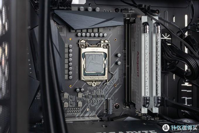 电脑DIY继续走下去 篇二：高频炫彩内存条——Asgard DDR4 3600 洛极W3套装轻体验