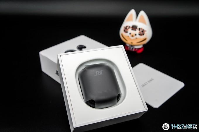 初音·未来 篇二：仅需AirPods1/4的价格即可畅享音乐！我的EDU之JEET ONE升级版蓝牙耳机！