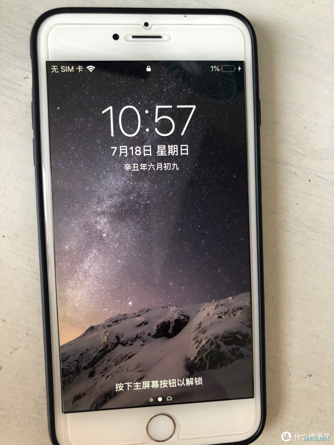 iPhone 6 Plus更换电池步骤：把副厂电池换回原厂旧电池