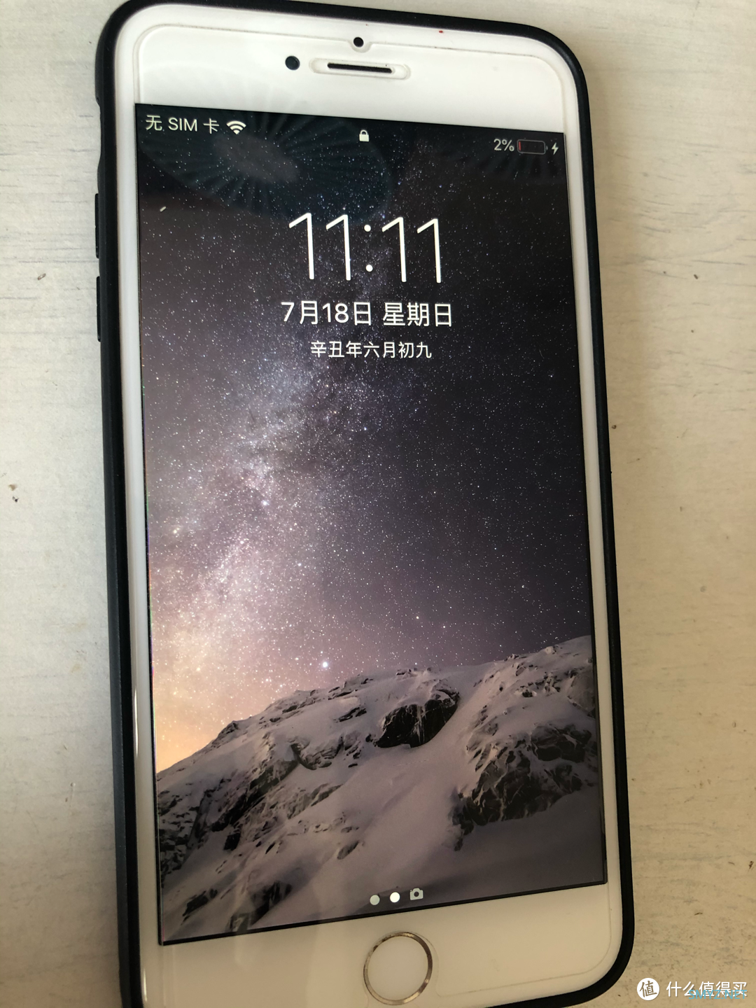 iPhone 6 Plus更换电池步骤：把副厂电池换回原厂旧电池