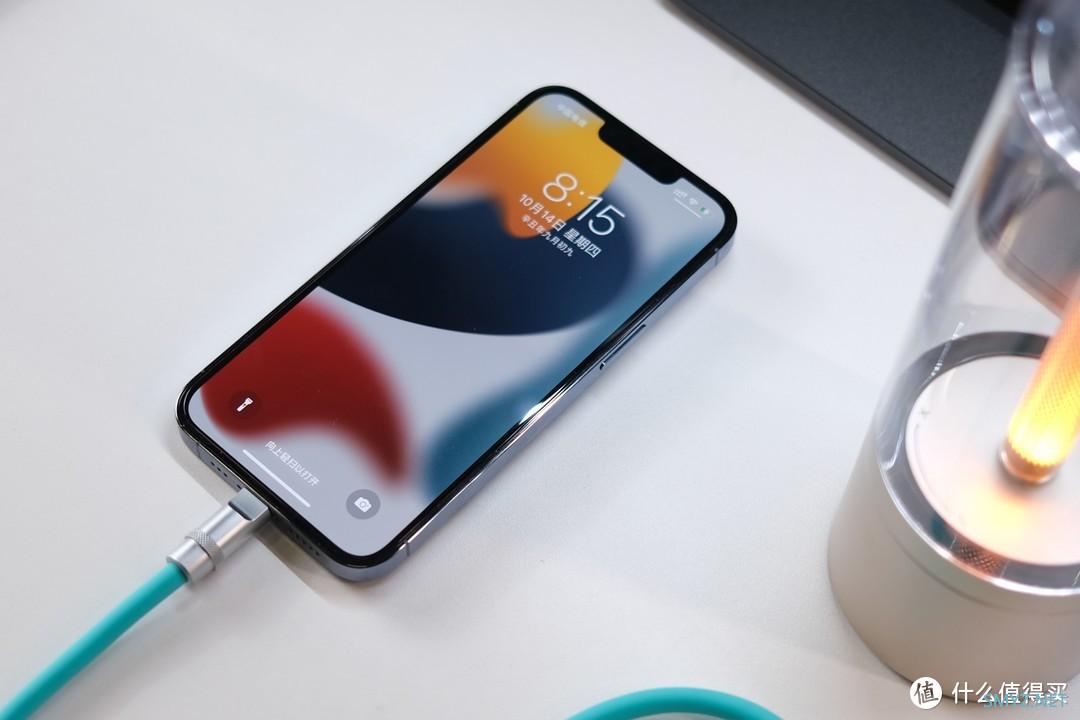 远峰蓝真的好看——iPhone13 pro开箱体验