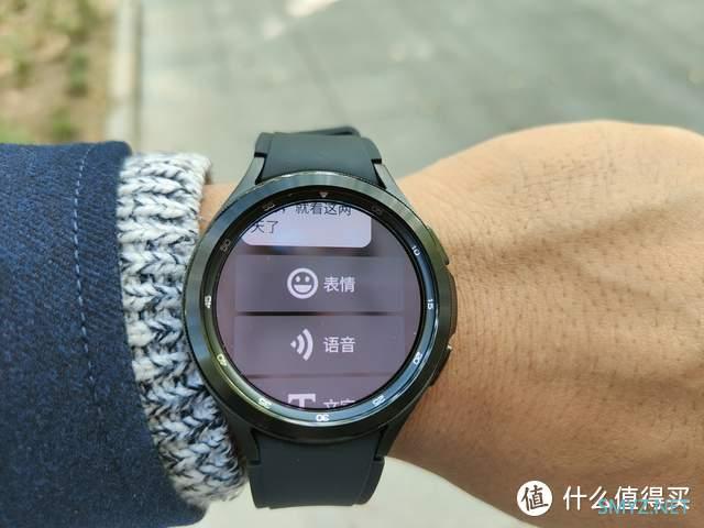 三星Watch4智能手表 机械表盘健康管理是亮点