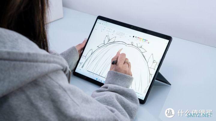 微软Surface Pro 8评测，十年进化，这次或许达到很多人的期望了