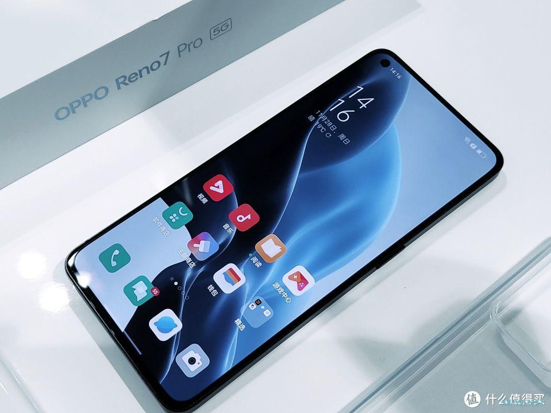 遇见星夜黑，OPPO Reno 7Pro体验报告-外观篇