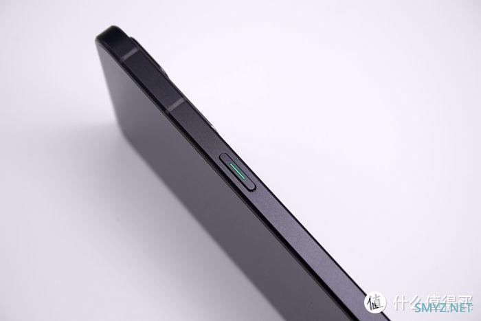 OPPO Reno7Pro：直屏手机颜值天花板