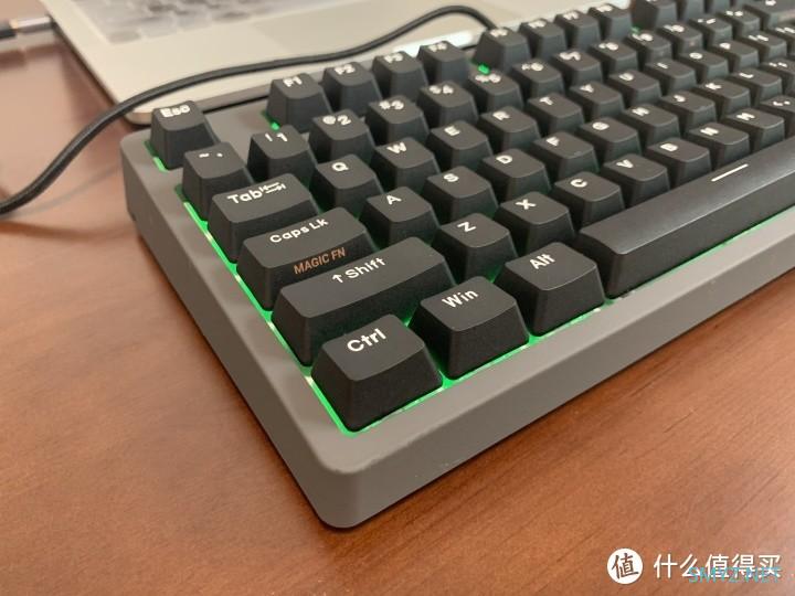 HEXCORE ANNE CLASSIC D87，一把可玩性极高的机械键盘