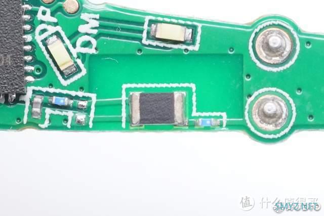 MD188蓝牙游戏耳机拆解，双模式双解码，支持开盖秒连、一键操作