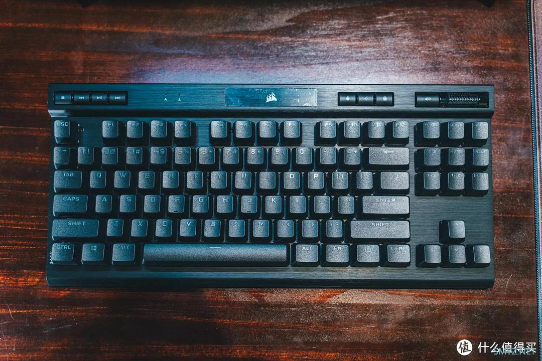 外设 篇七十六：极限速度的再次提升：海盗船 K70 RGB TKL 光轴版