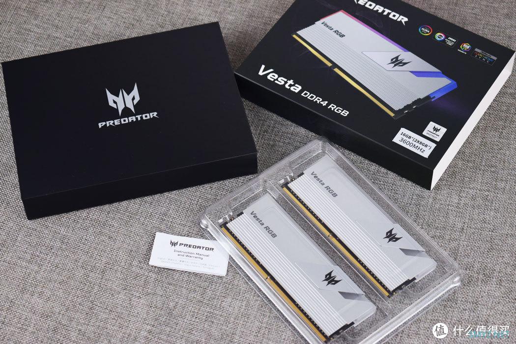 低延迟颗粒+高颜值马甲，宏碁掠夺者Vesta DDR4 3600 16G内存套装开箱试玩