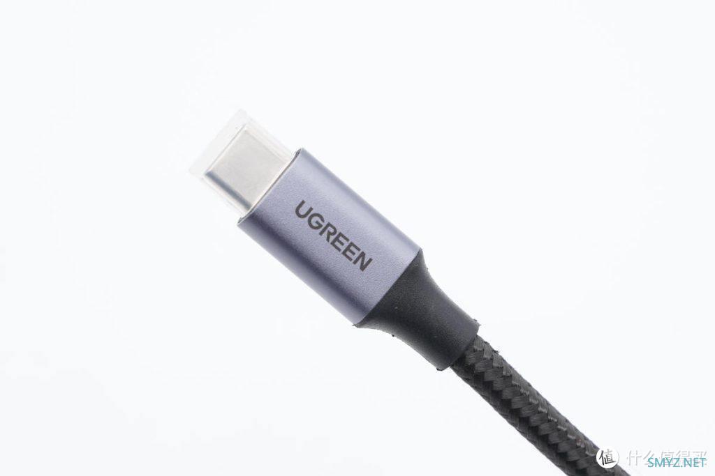 拆解报告：UGREEN绿联8K USB4多功能扩展坞CM500