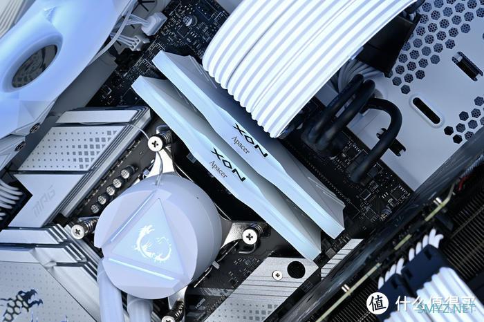 小白龙——微星MSI MPG Velox 100R White刀锋白色限定款机箱装机