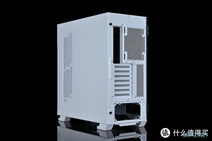 小白龙——微星MSI MPG Velox 100R White刀锋白色限定款机箱装机