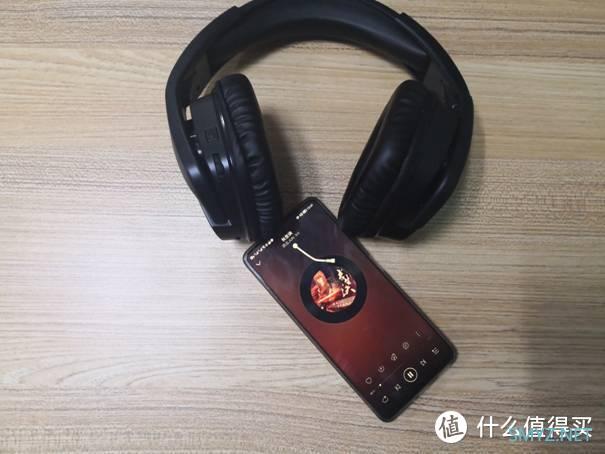 无线蓝牙双连接、游戏音乐皆出色-达尔优A700X双模无线游戏耳机