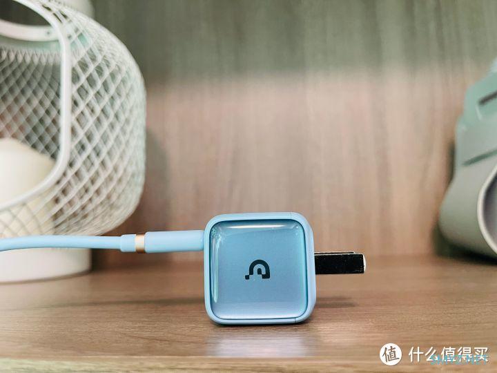 努比亚大白20W PD快充套装测评，iPhone原装同款芯片，用的放心