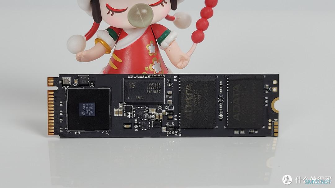 更轻，更快，更凉爽：轻松突破7000MB/s XPG 翼龙 S70 Blade PCIe 4.0 1T固态硬盘极速体验