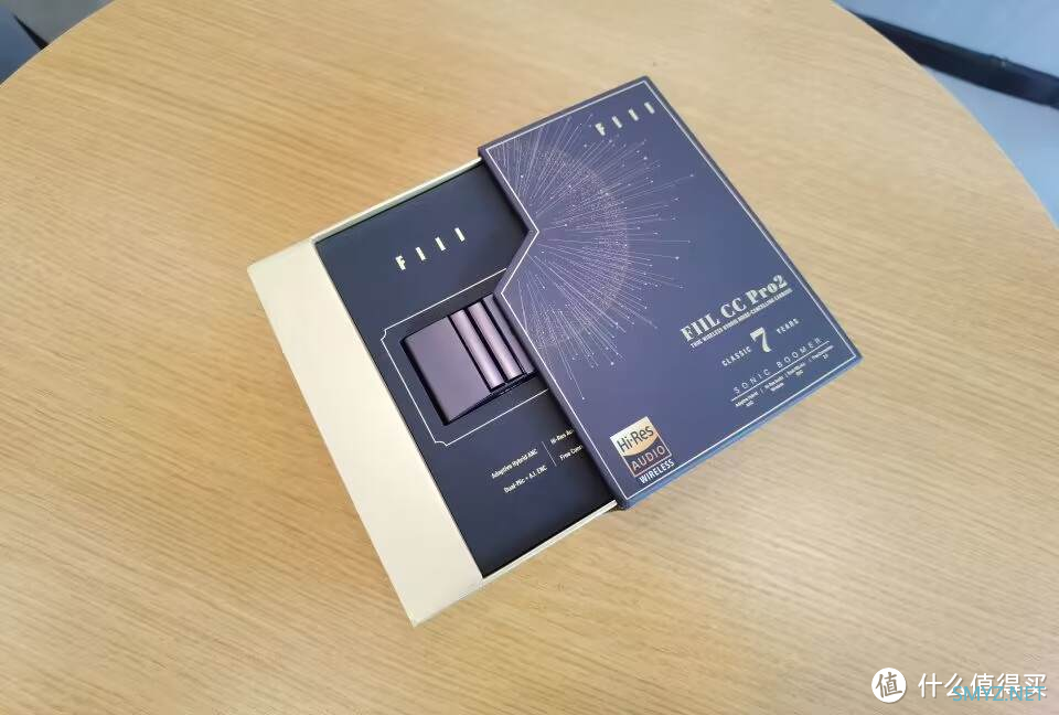 Fiil CC Pro 2，不可多得的百元小金标耳机，出门戴它准没错