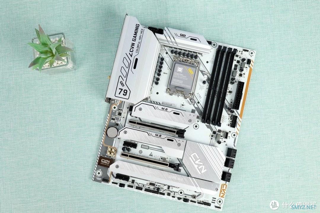 又大又白谁不爱？七彩虹Z790 GAMING FROZEN DDR4主板详细评测