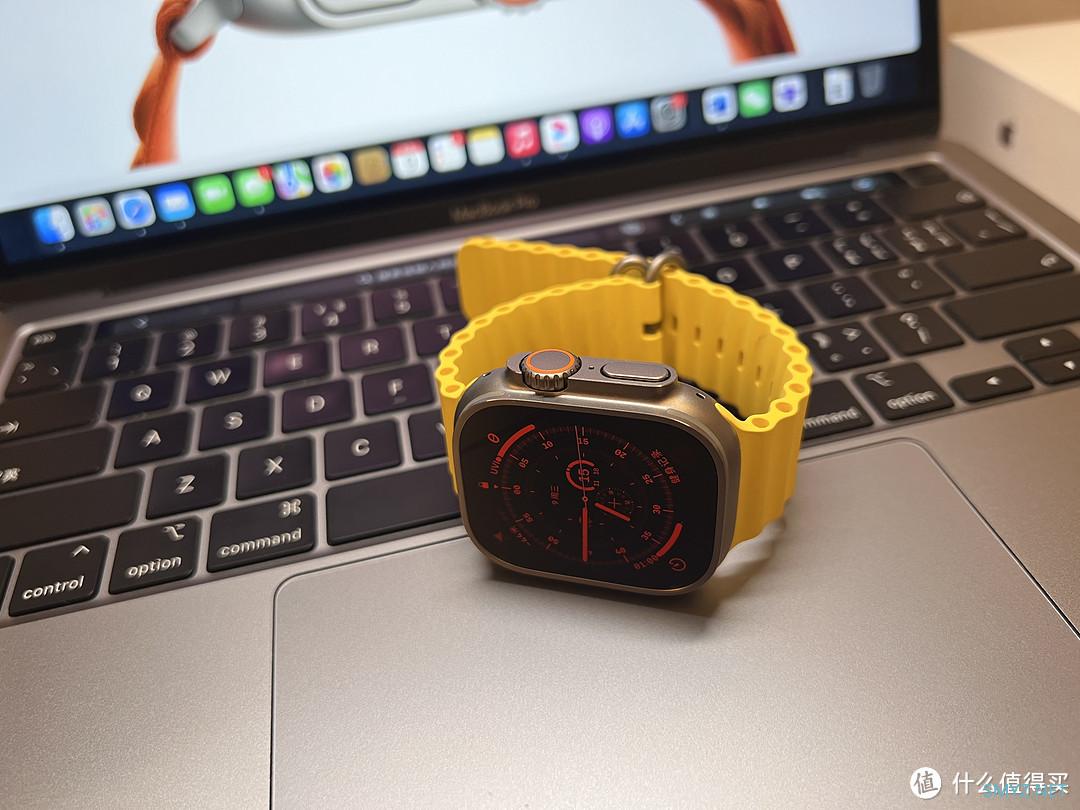 Apple Watch Ultra 开箱，这才是新款 watch