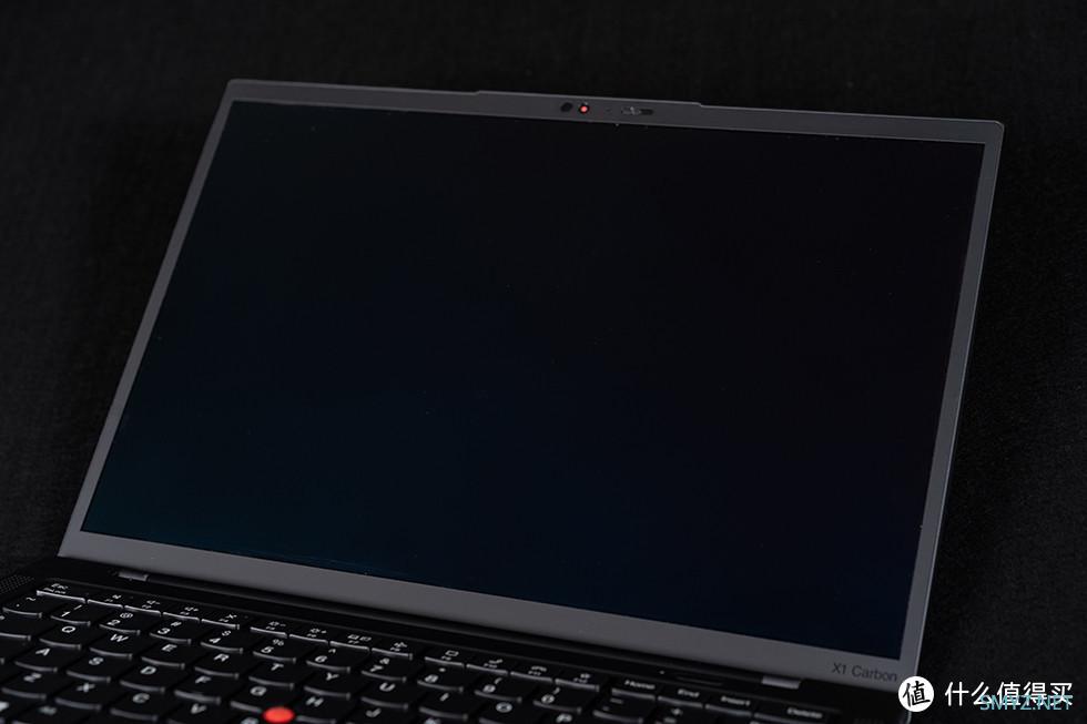 商务轻薄本的标杆之作，ThinkPad X1 Carbon 2023 新鲜体验