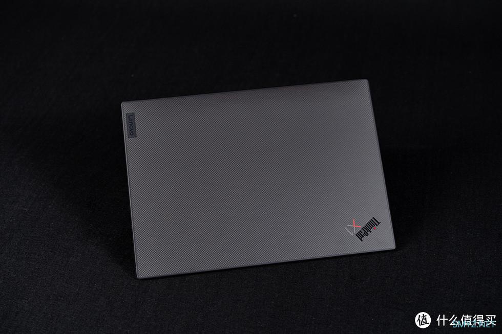 商务轻薄本的标杆之作，ThinkPad X1 Carbon 2023 新鲜体验