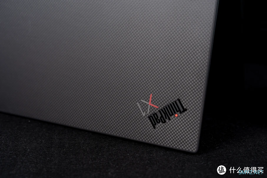 商务轻薄本的标杆之作，ThinkPad X1 Carbon 2023 新鲜体验