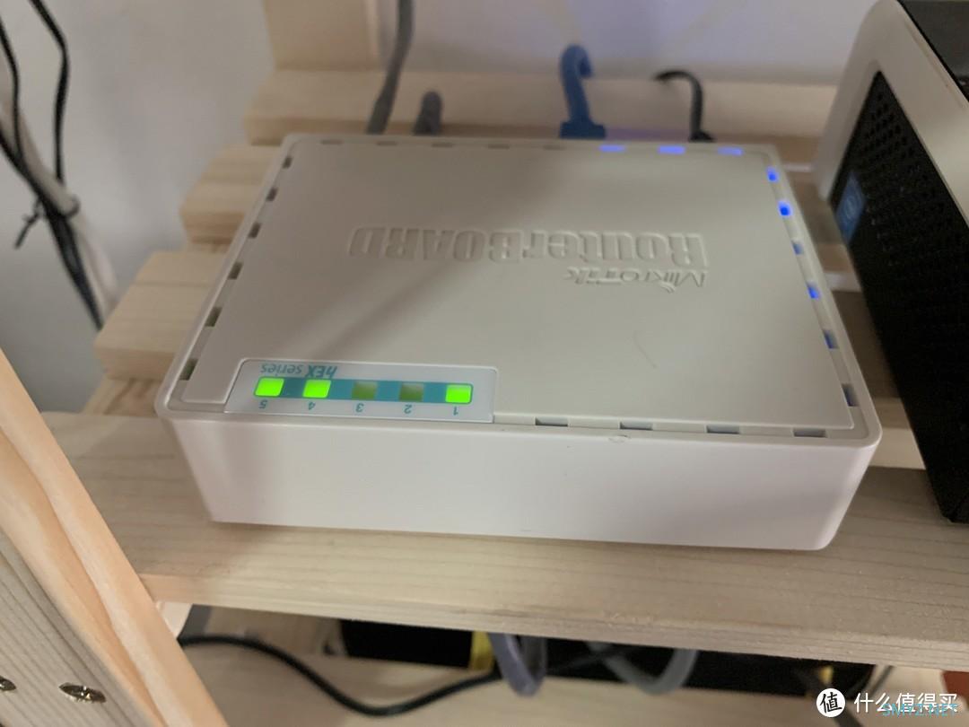 MikroTik RouterOS 记录 篇一：新玩具 MikroTik hEX RB750Gr3，Router OS入门