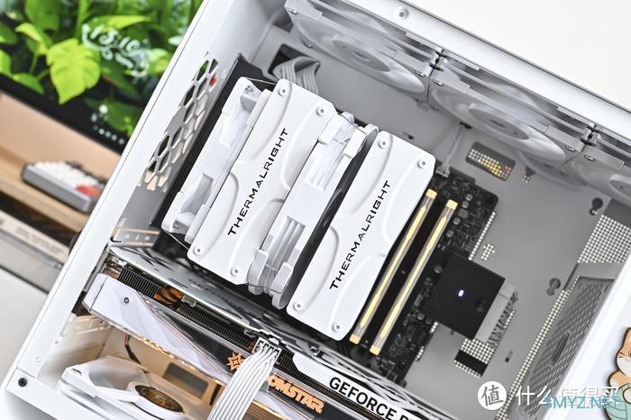 白色小清新主机——微星 B650M+影驰 4060Ti+乔思伯 U4 Mini 装机展示