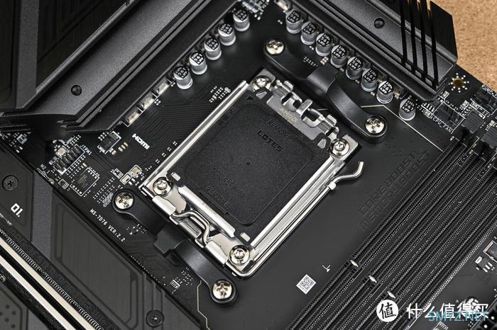 白色小清新主机——微星 B650M+影驰 4060Ti+乔思伯 U4 Mini 装机展示