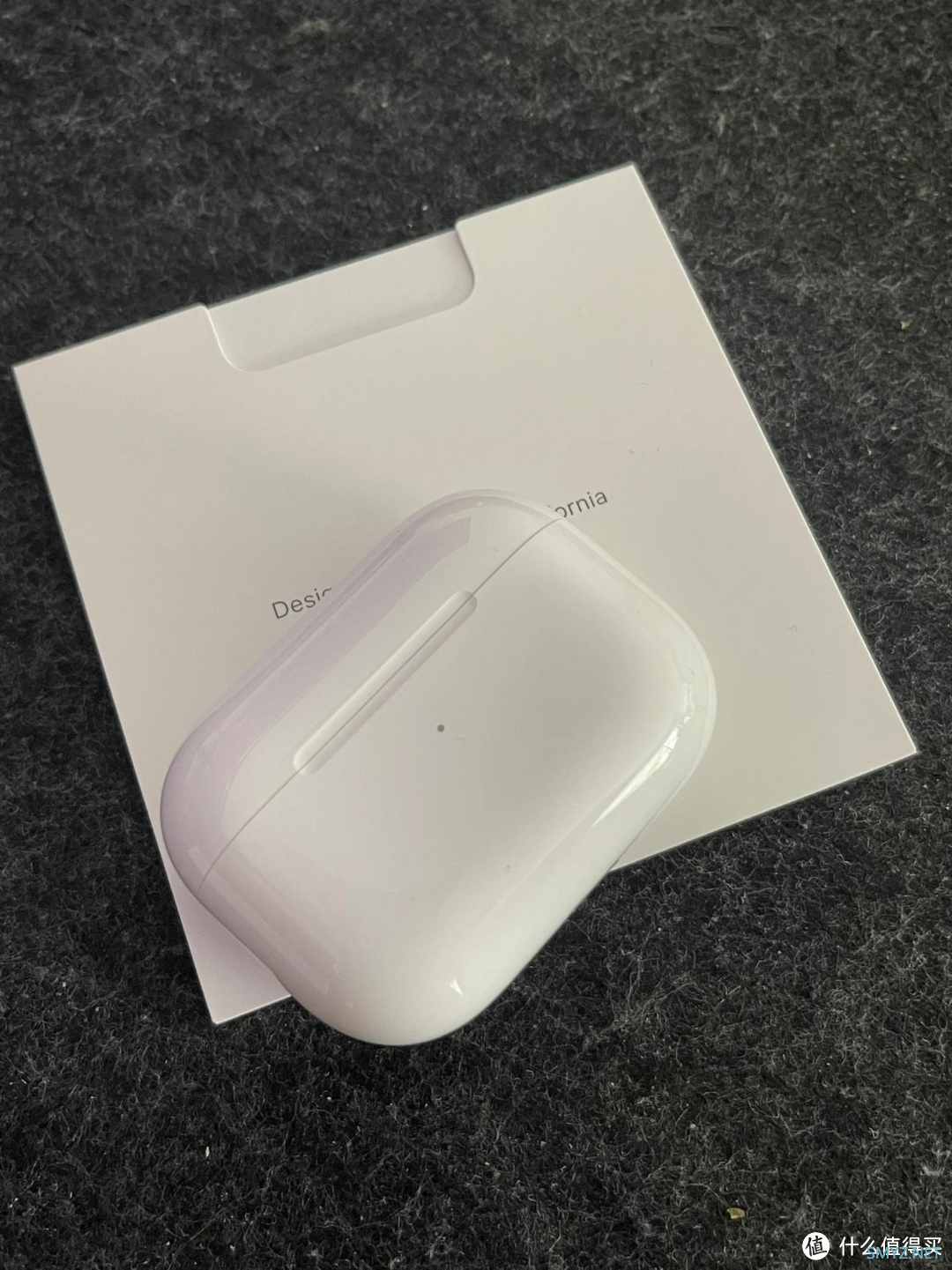 不仅仅是个降噪耳机,AirPods 让你随时随地享受音乐