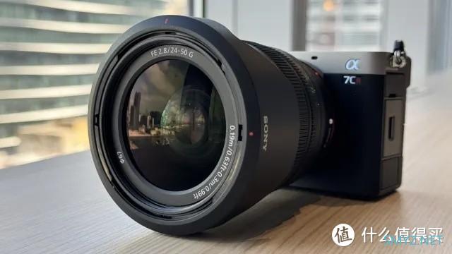 仅重 440 克的大光圈变焦镜——Sony 推出轻巧全画幅 FE 24-50mm F2.8G镜头