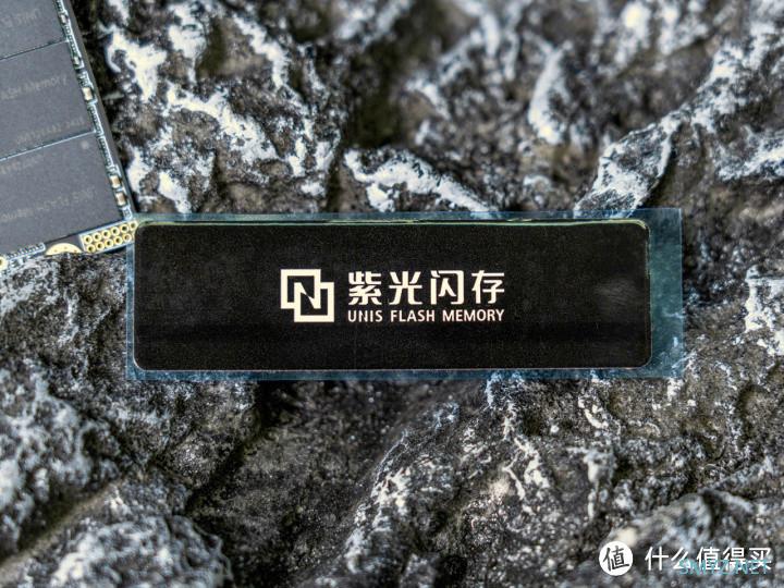 闪存市场新力量 紫光闪存UNIS SSD S2 Ultra固态硬盘评测