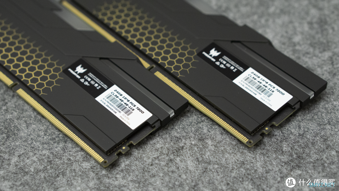 兼顾容量与频率，掠夺者Hermes DDR5 7200MHz 96GB内存组，打造极致个人图形工作站！