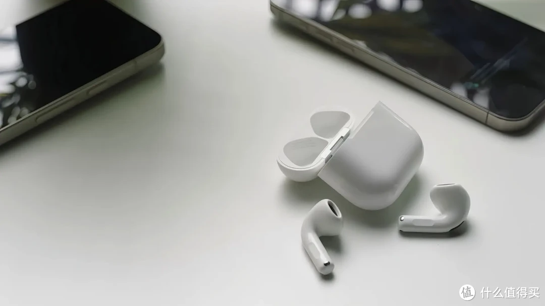 Pro款青春版 AirPods 4体验 差不差钱 买它都合适 今年苹果最有性价比的产品