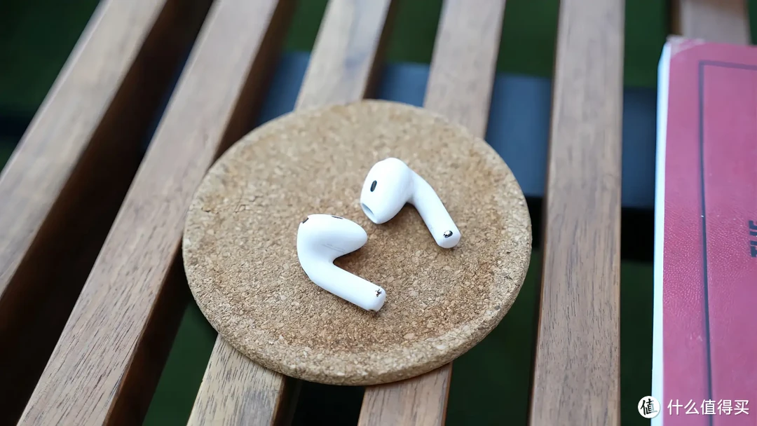 Pro款青春版 AirPods 4体验 差不差钱 买它都合适 今年苹果最有性价比的产品