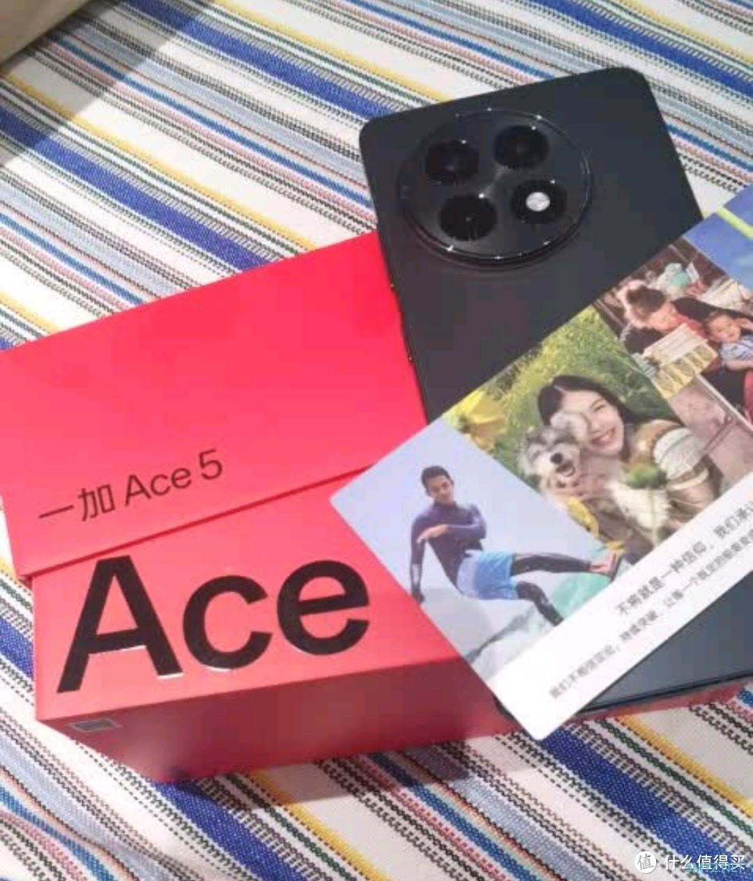 一加 Ace 5 ：畅享高性能的亲民之选